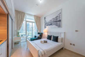 MARCO POLO - Modern Studio with Amazing Views from Balcony